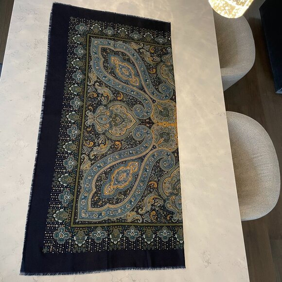 Vintage Paisley Print 100% Polyester Scarf Made in Italy Blue Grn Gold Wht OS - Picture 6 of 8